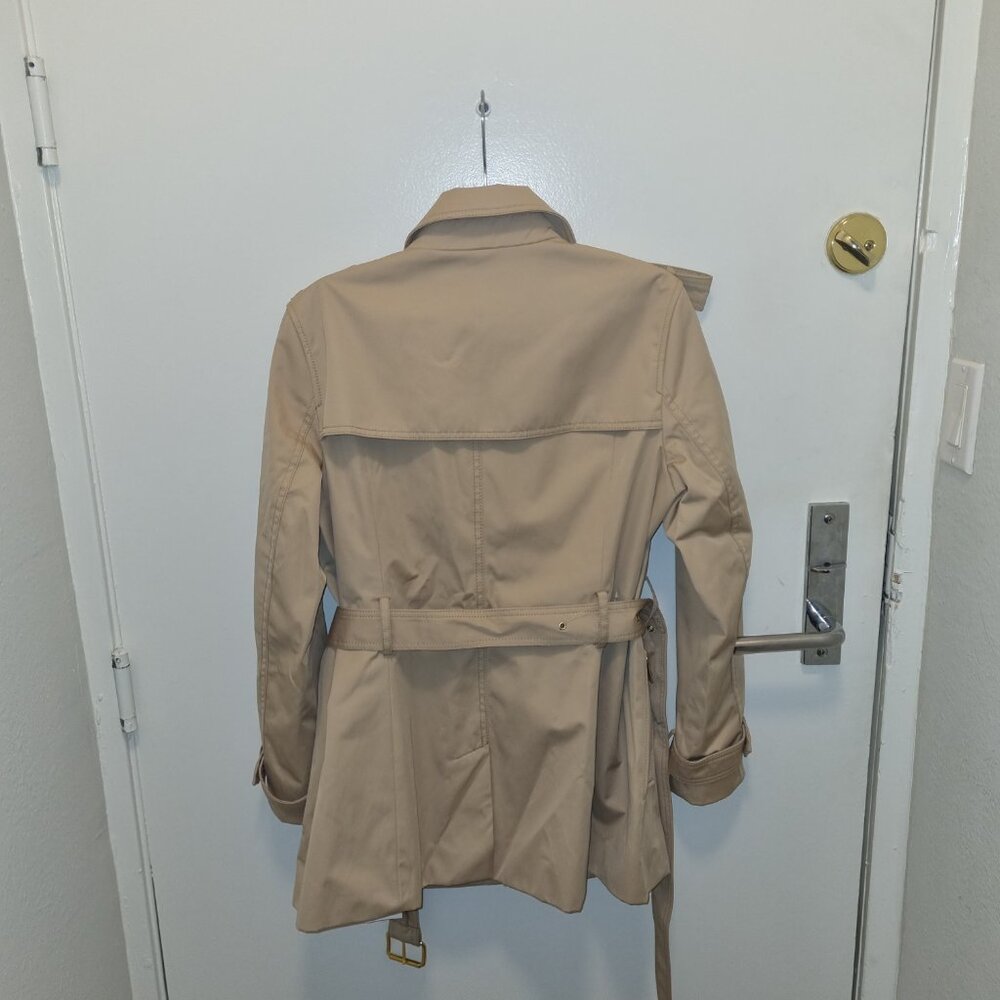Michael Kors Belted Front-zip Trench Coat - Picture 4 of 5